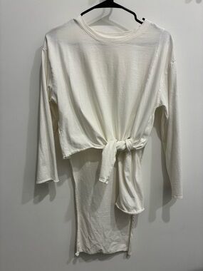 Zara White Basic Asymetrical Crewneck Tee